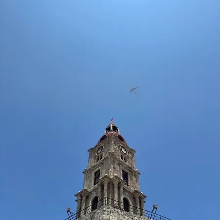 Tiny Clock House Lägenhet